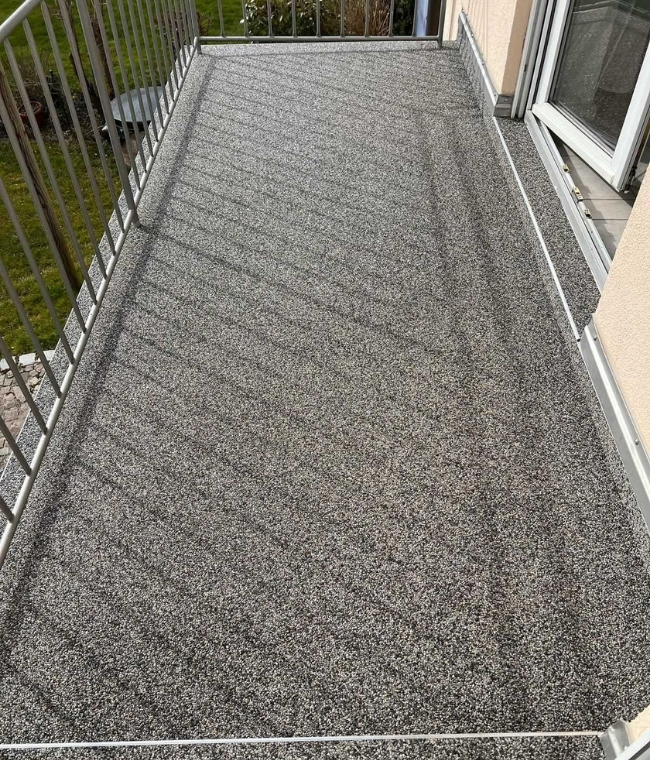 Balkone, Terrassen, Treppen, Garagen